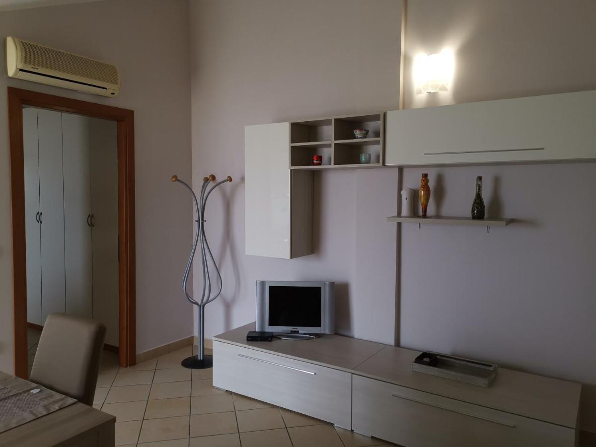 B&B Louise Санта-Марія-Капуа-Ветере Екстер'єр фото