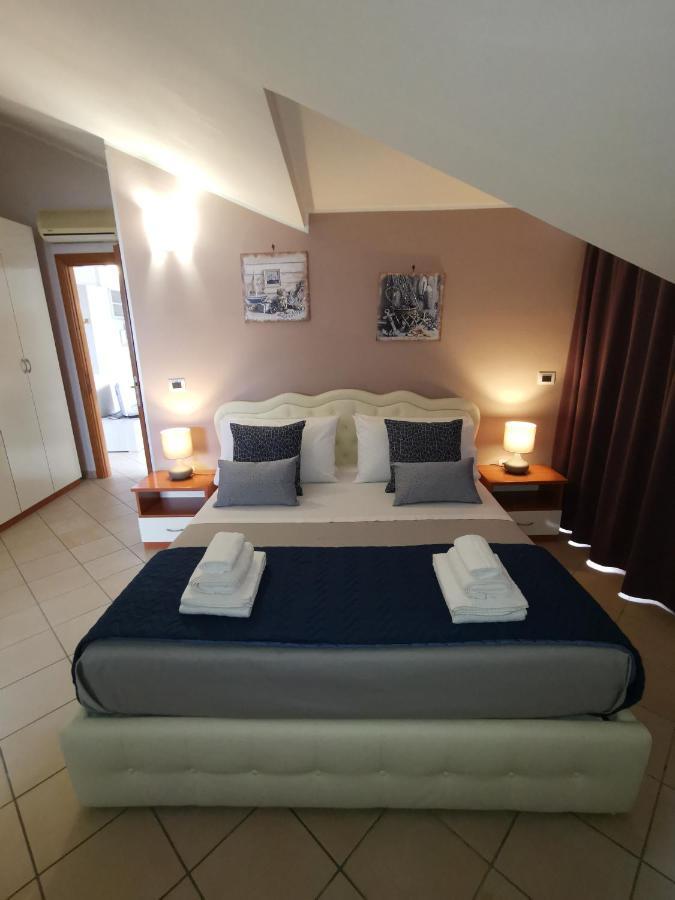 B&B Louise Санта-Марія-Капуа-Ветере Екстер'єр фото