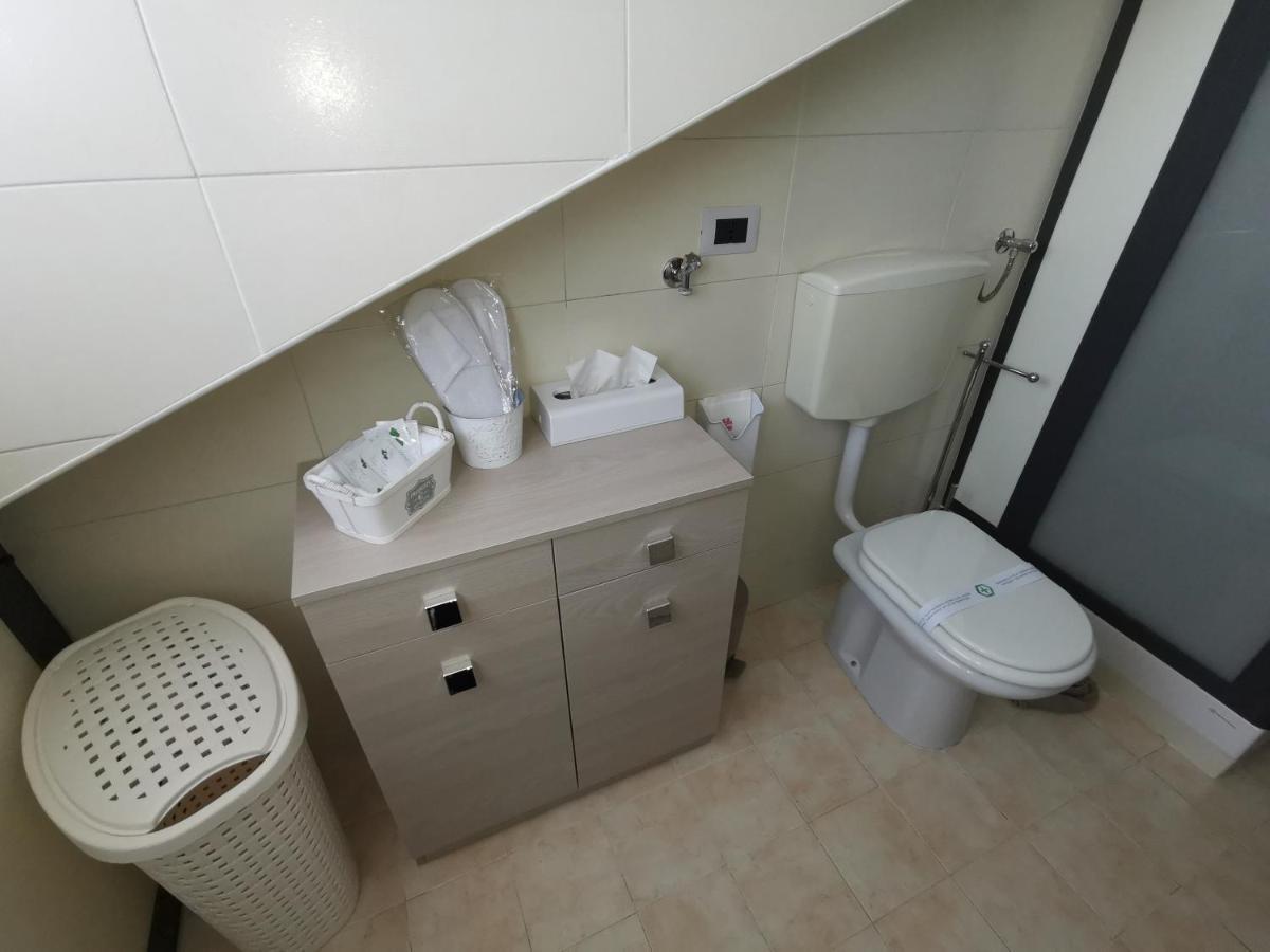 B&B Louise Санта-Марія-Капуа-Ветере Екстер'єр фото