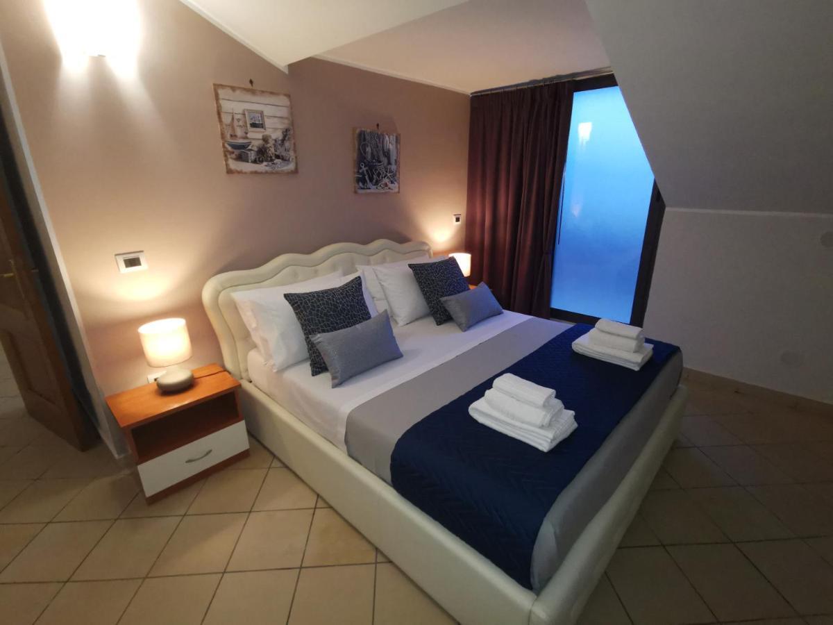 B&B Louise Санта-Марія-Капуа-Ветере Екстер'єр фото