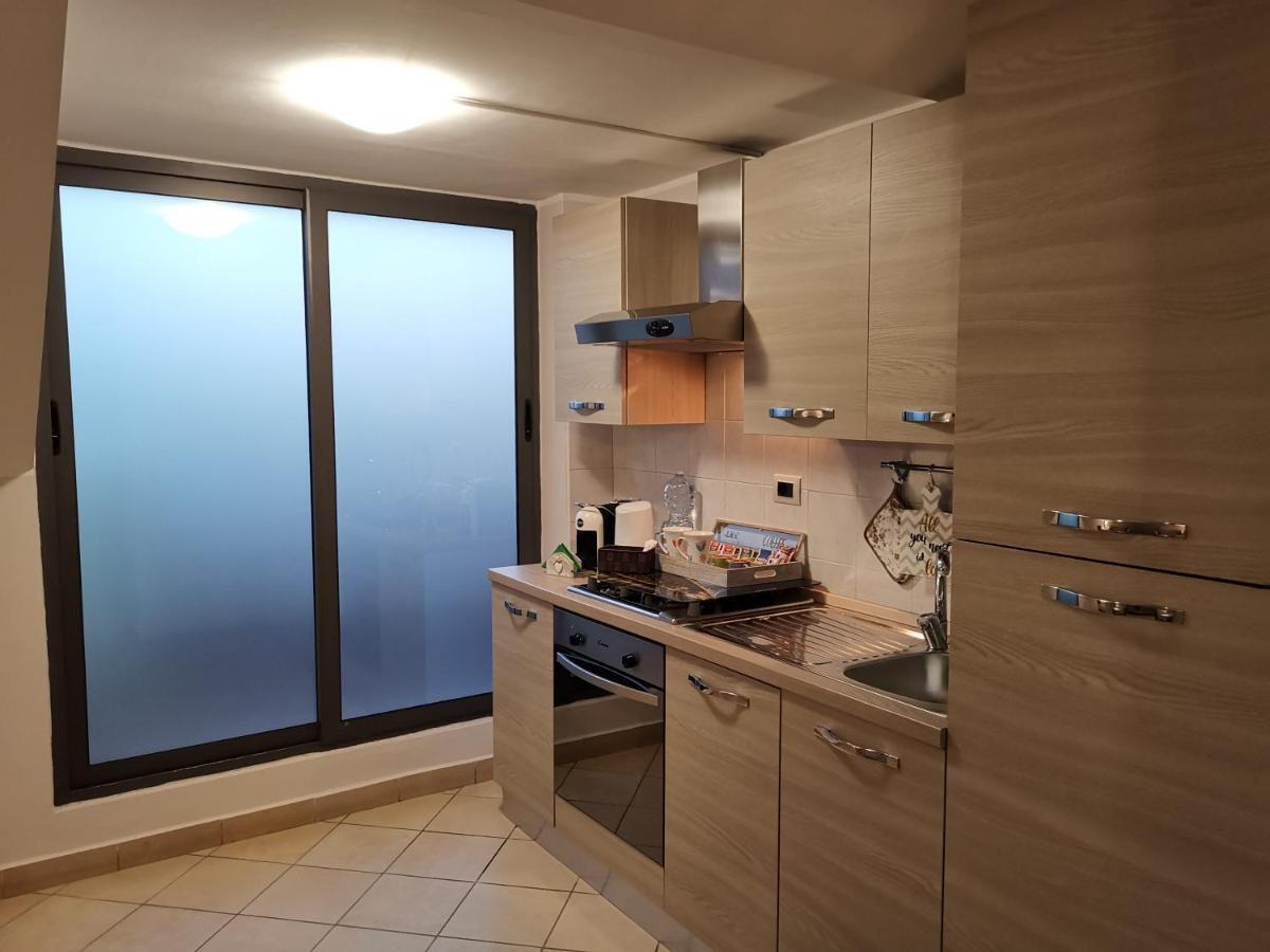 B&B Louise Санта-Марія-Капуа-Ветере Екстер'єр фото
