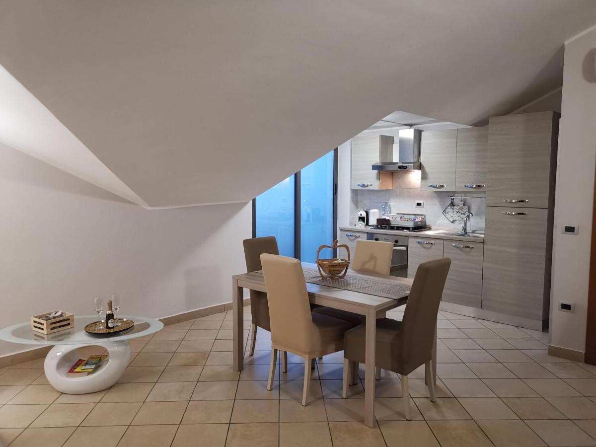 B&B Louise Санта-Марія-Капуа-Ветере Екстер'єр фото