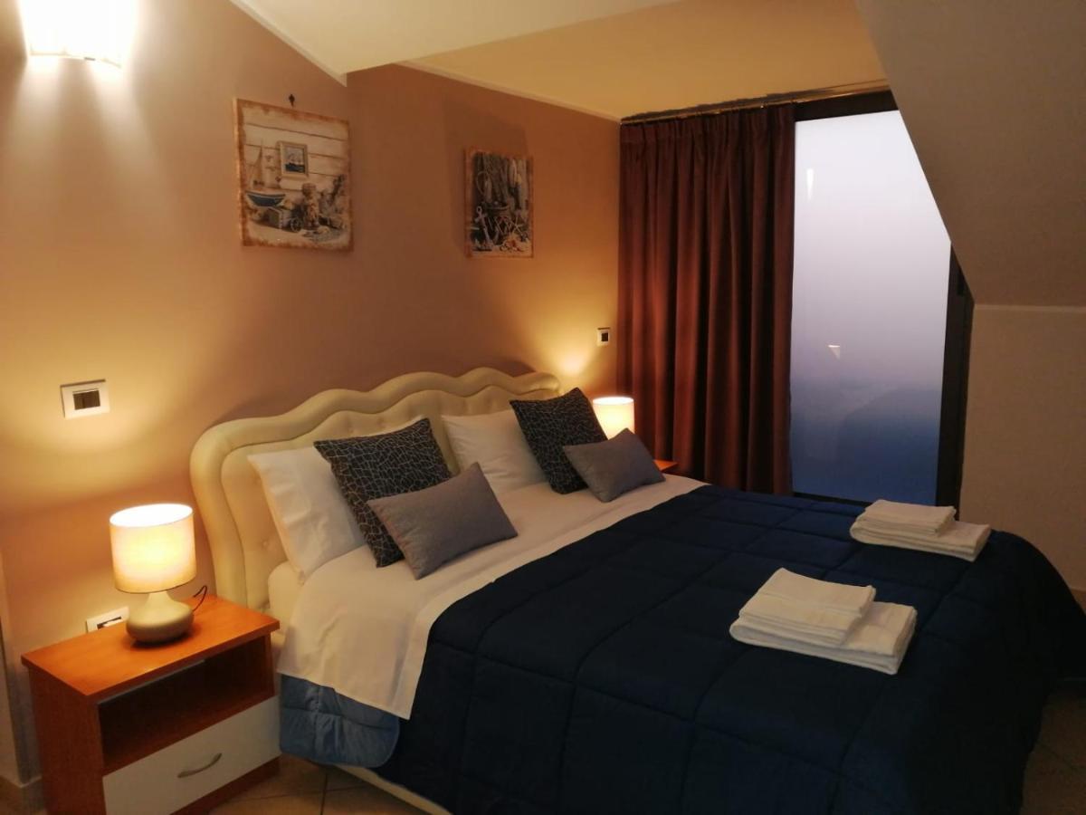 B&B Louise Санта-Марія-Капуа-Ветере Екстер'єр фото